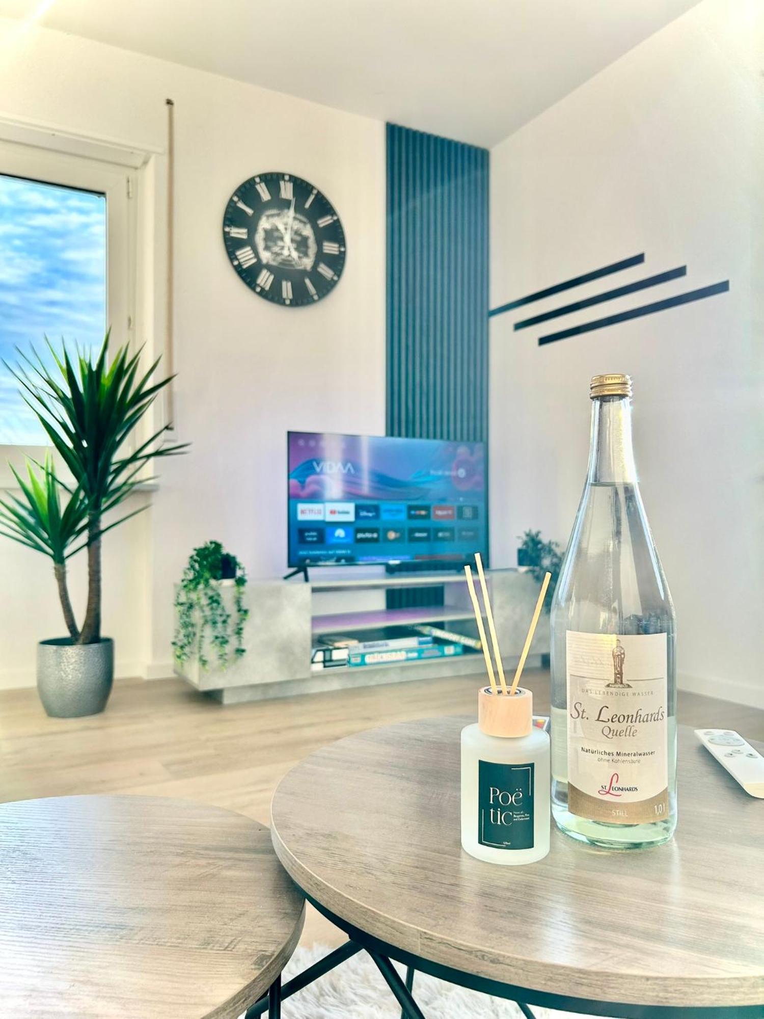 Diamond Apartments: Residenz Dreilaendereck Nahe Flughafen Herten  エクステリア 写真
